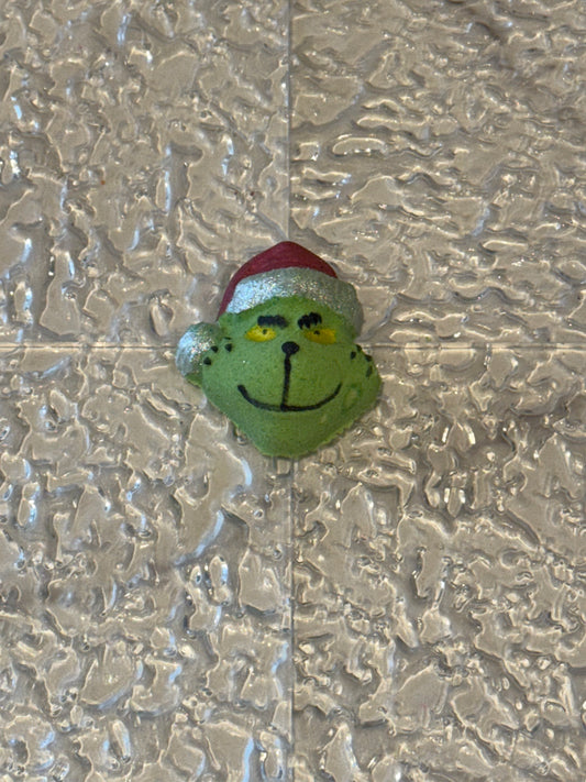 Mini Grumpy Santa Bath Bomb