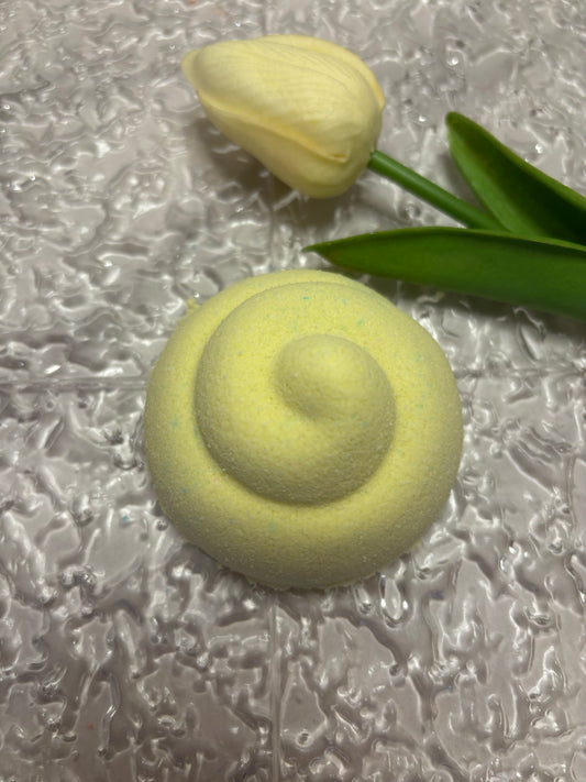 Yellow Swirl Bath Bomb