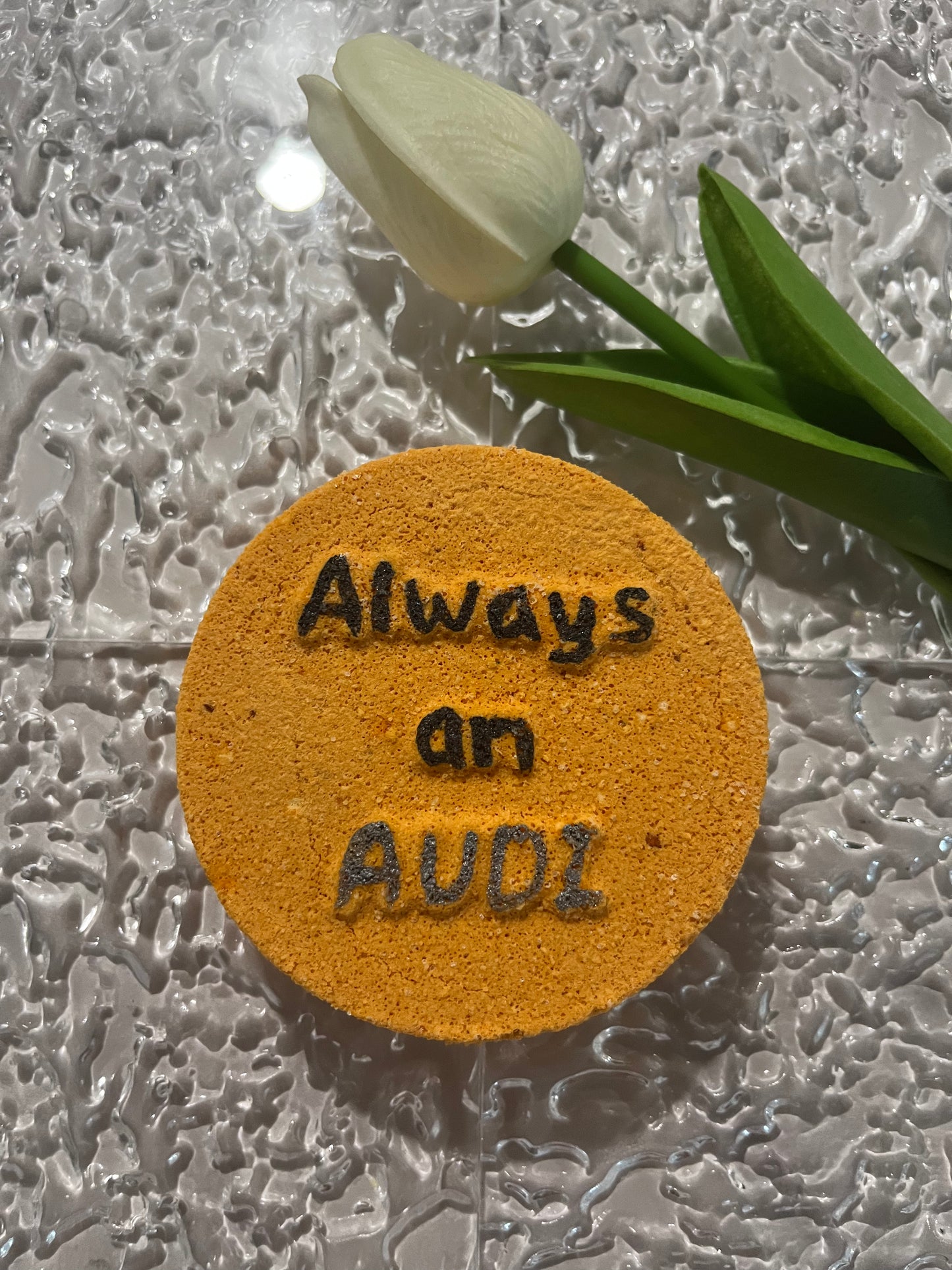 PRE-ORDER dispatch 1-2 weeks - Always and AUDI Bath Bomb